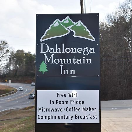 Dahlonega Mountain Inn מראה חיצוני תמונה